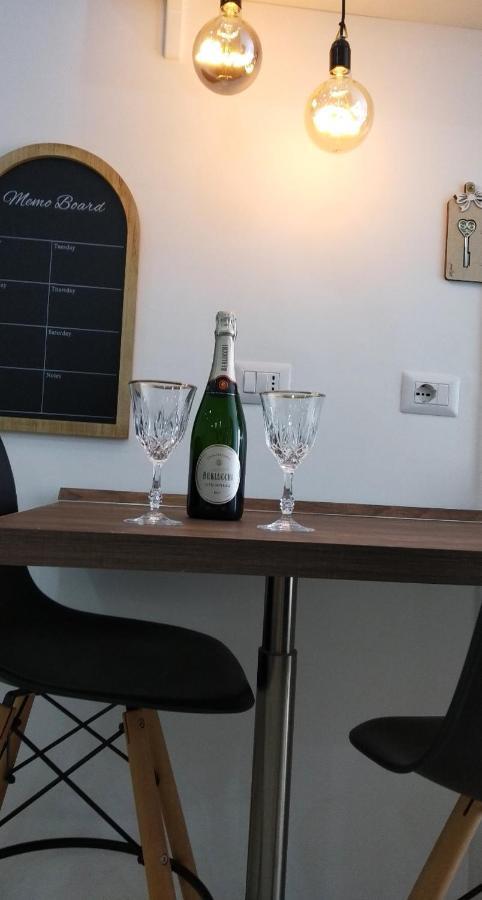 Ferienwohnung Relais DiVi Castellammare di Stabia Exterior foto
